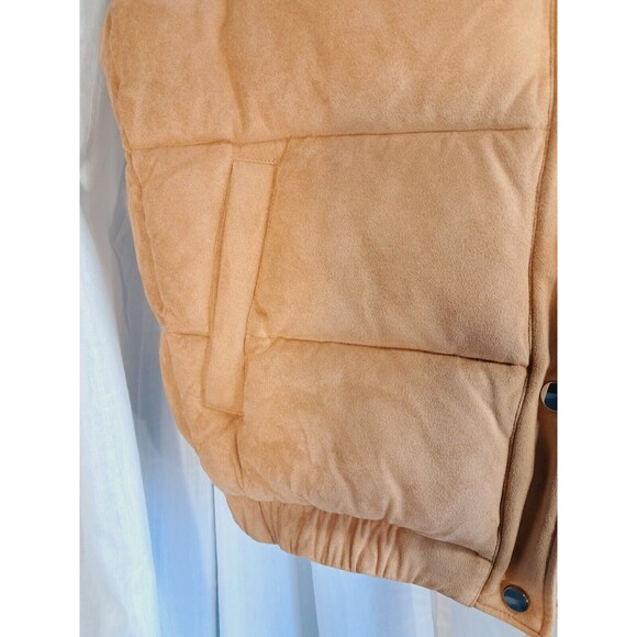 Express Faux Suede Tan Puffer Vest Zip Sample Size Mens Small Womens Large - Picture 8 of 15